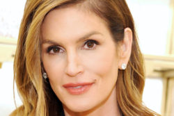 Why We Want Cindy Crawford to Make Us Waffles