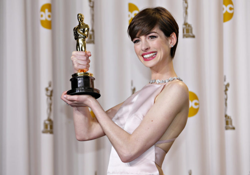 Anne Hathaway Says She's Asked About Why The Internet Hates Her In Every Interview